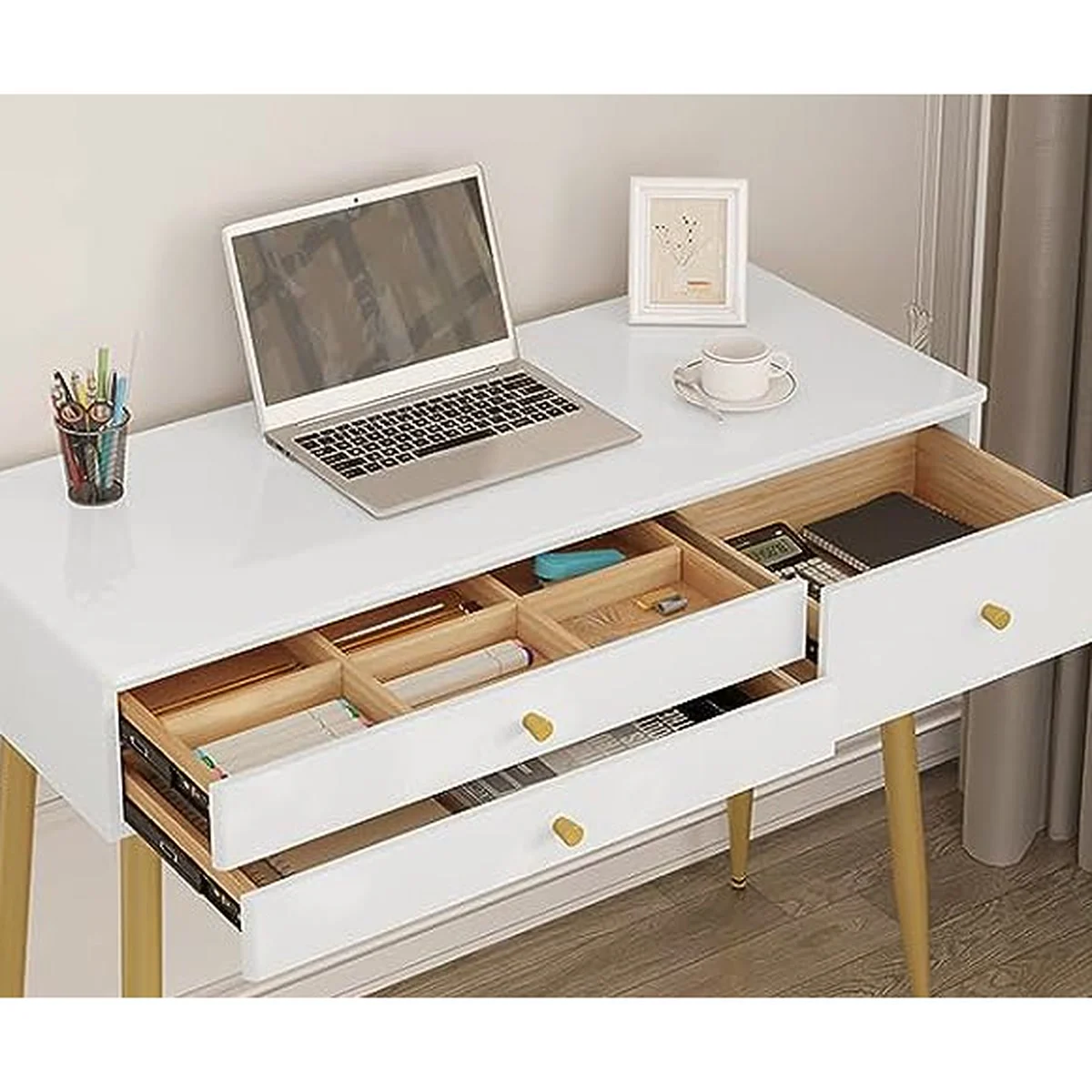 Without the mirror, the dressing table becomes a desk