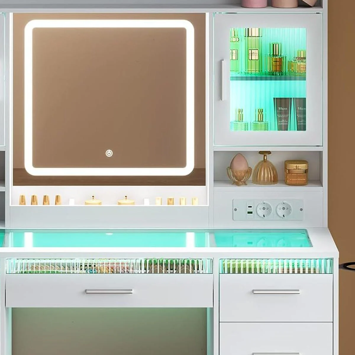 The glass top, the drawers and the cupboard lit in green