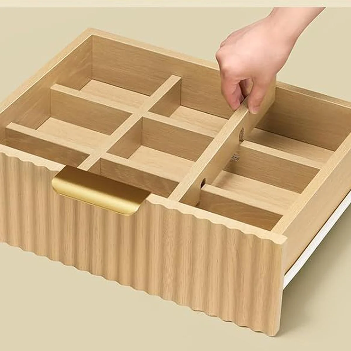 A 9-compartment drawer and its removable dividers